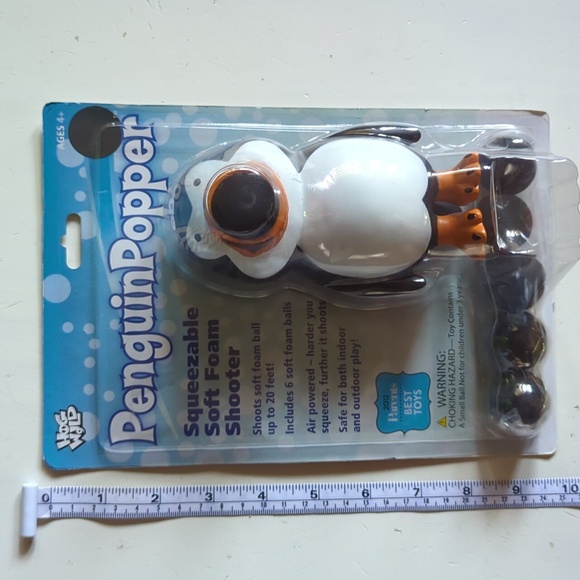 Penguin Popper Squeezable Soft Foam Shooter - Picture 1 of 2